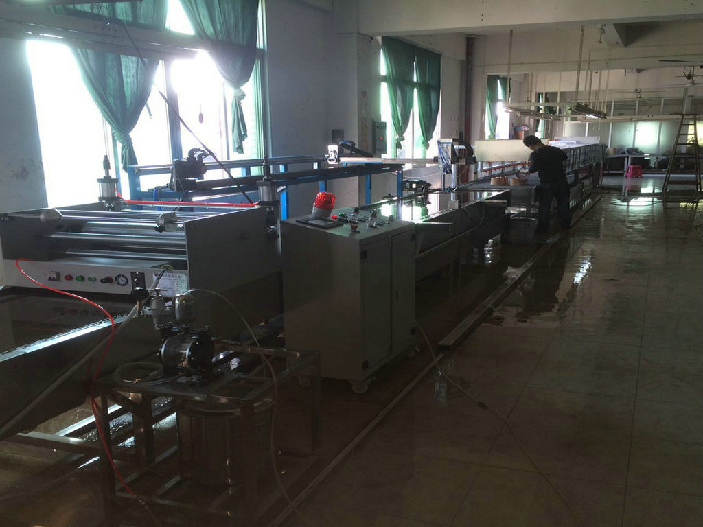 雙軸自動噴涂轉(zhuǎn)印設備